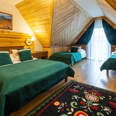 فندق مبيت وإفطار كراينا سماكو 3*