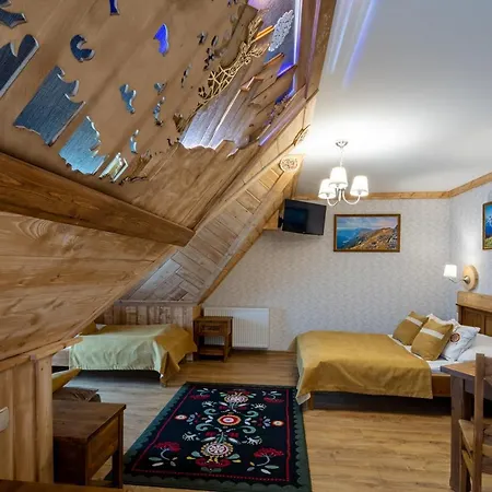 فندق مبيت وإفطار كراينا سماكو 3*