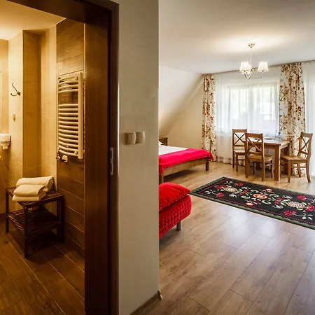 فندق مبيت وإفطار كراينا سماكو زاكوباني