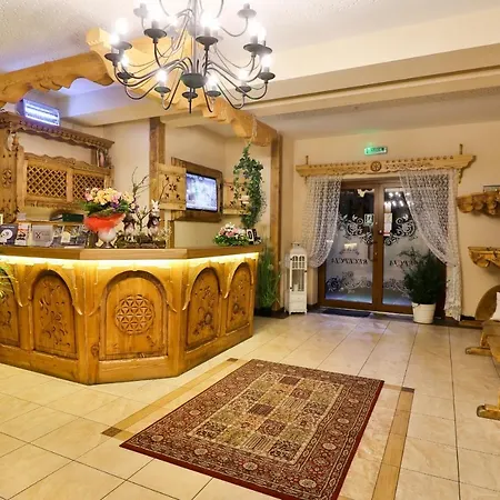 فندق مبيت وإفطار كراينا سماكو زاكوباني